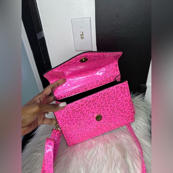 Mini Leopard Square Bag - Picture 5 of 5